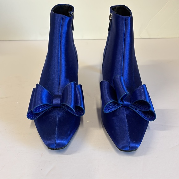 Est. 1946 Blue Bow Pointed Dressy Ankle Boots - Picture 3 of 14